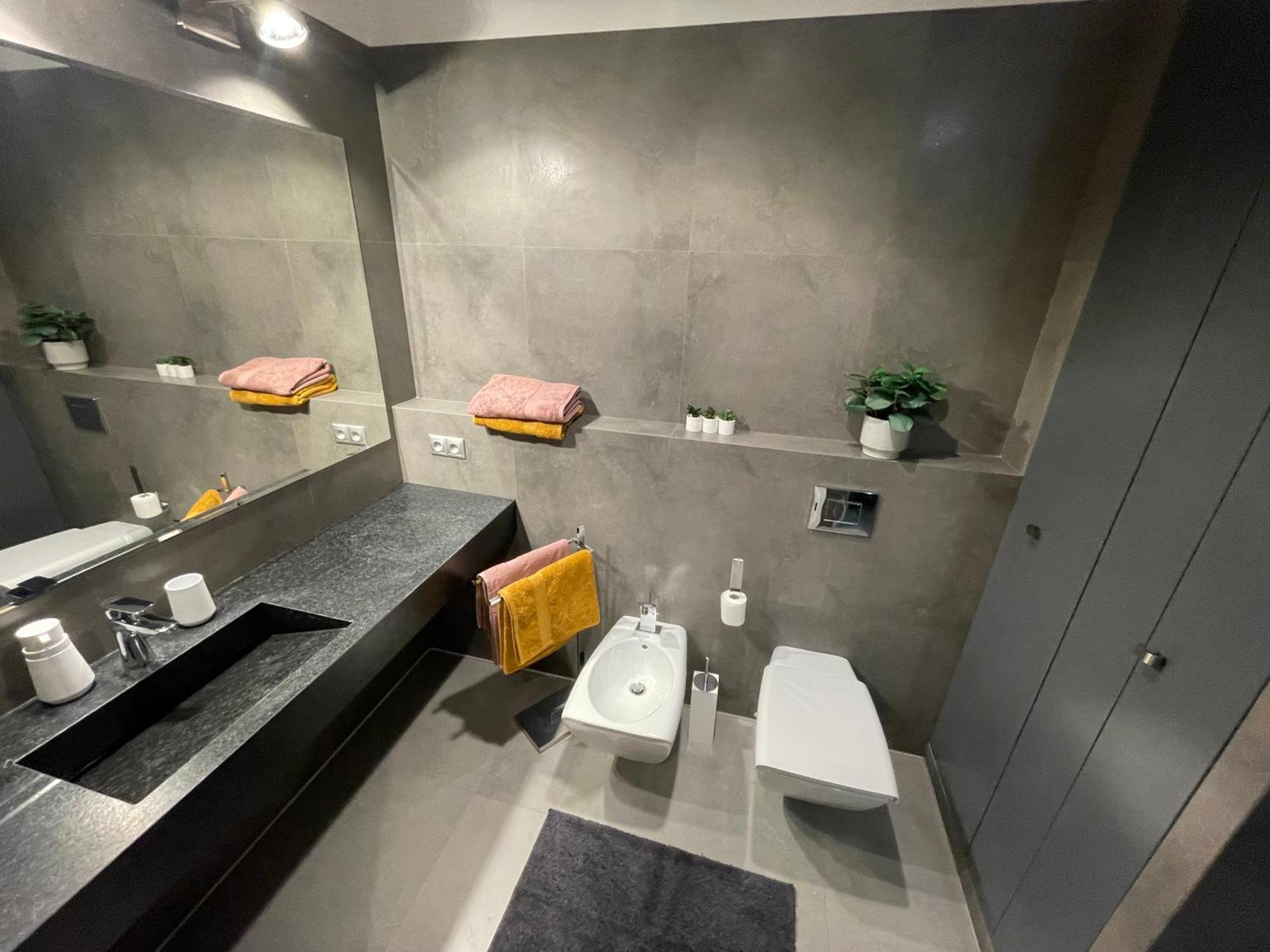 Luxury Prima Apartment City Nowy Swiat Warschau Buitenkant foto